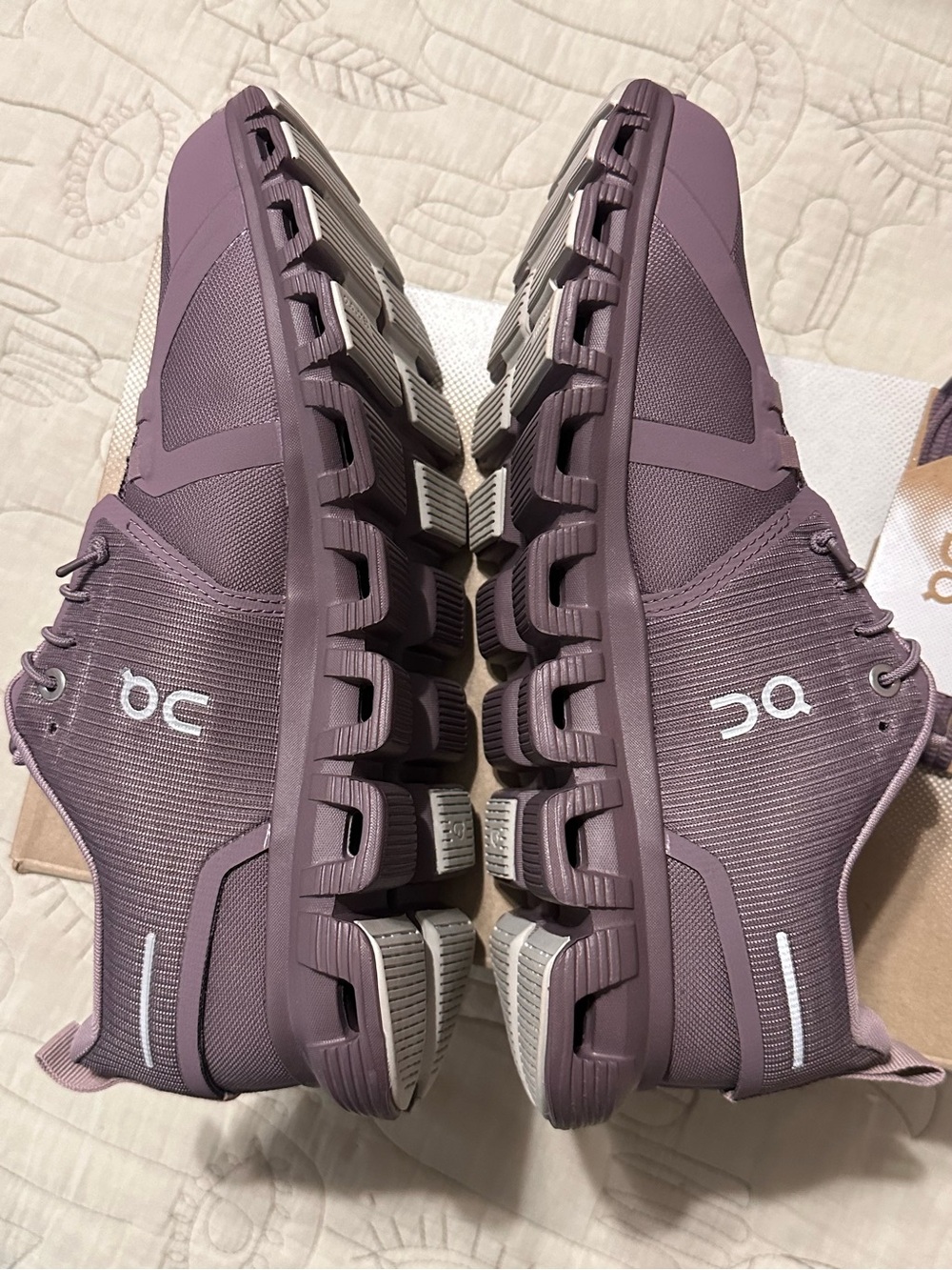 On Running Cloud 6 Waterproof Sneakers Gobi/Gobi Purple Women’s 8.5 NIB - Picture 6 of 12